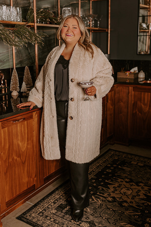 Premium Faux Fur Coat in Oatmeal - Ultimate Winter Style