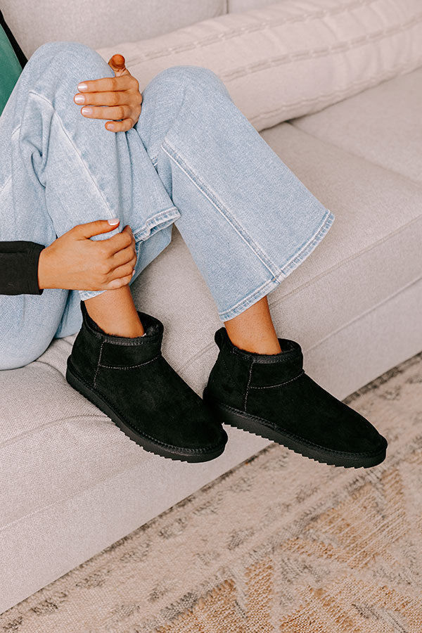 Premium Alpine Faux Suede Bootie - Ultimate Comfort in Black