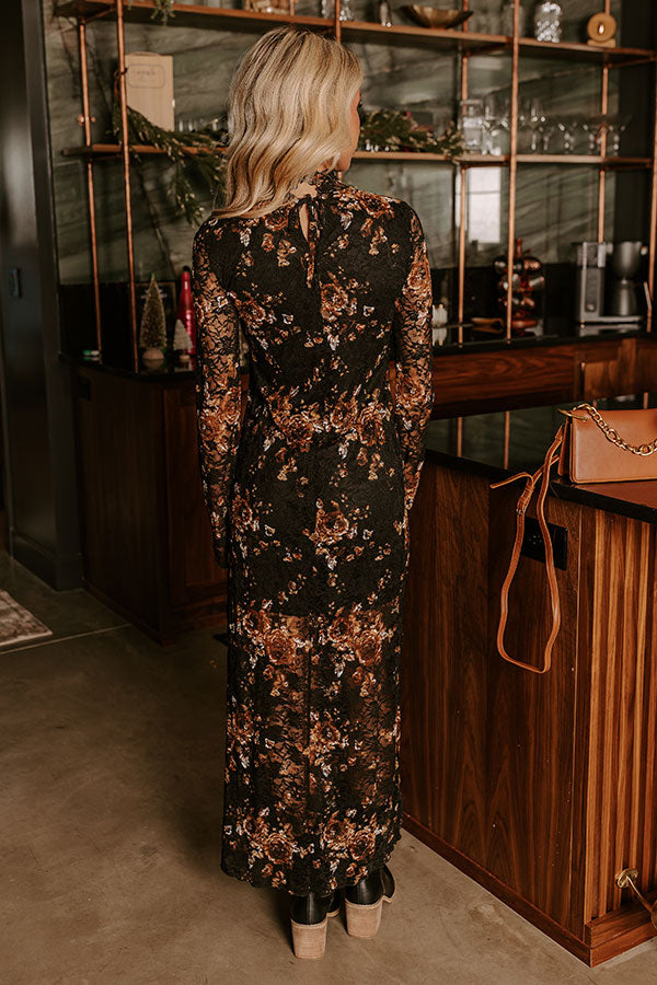 Ultimate Romance Floral Lace Maxi Dress - Perfect for Date Nights