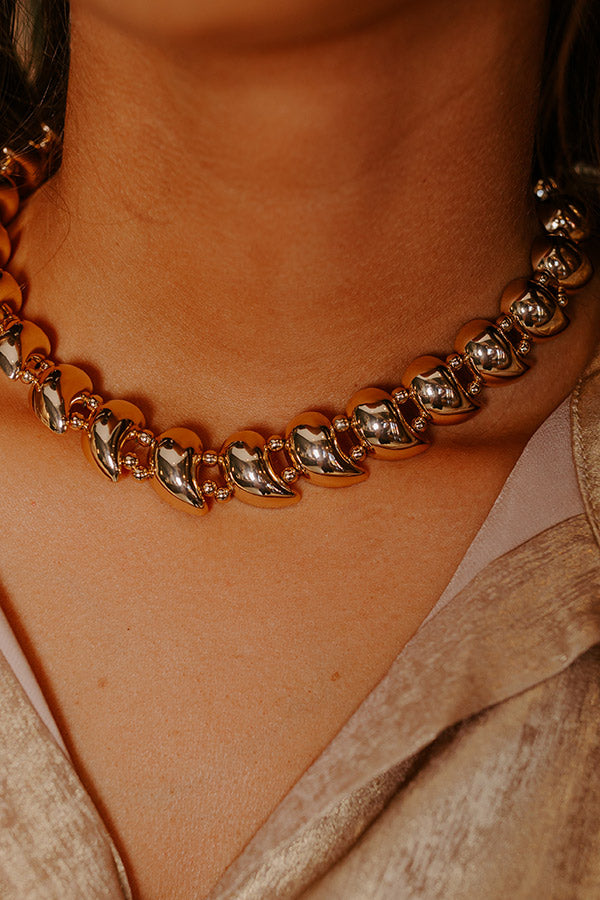 Premium Statement Necklace in Gold - Ultimate Chic Accessory