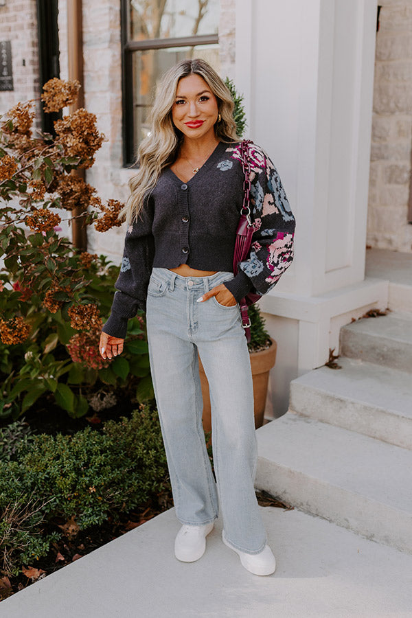 Ultimate Floral Crop Cardigan - Perfect for Layering