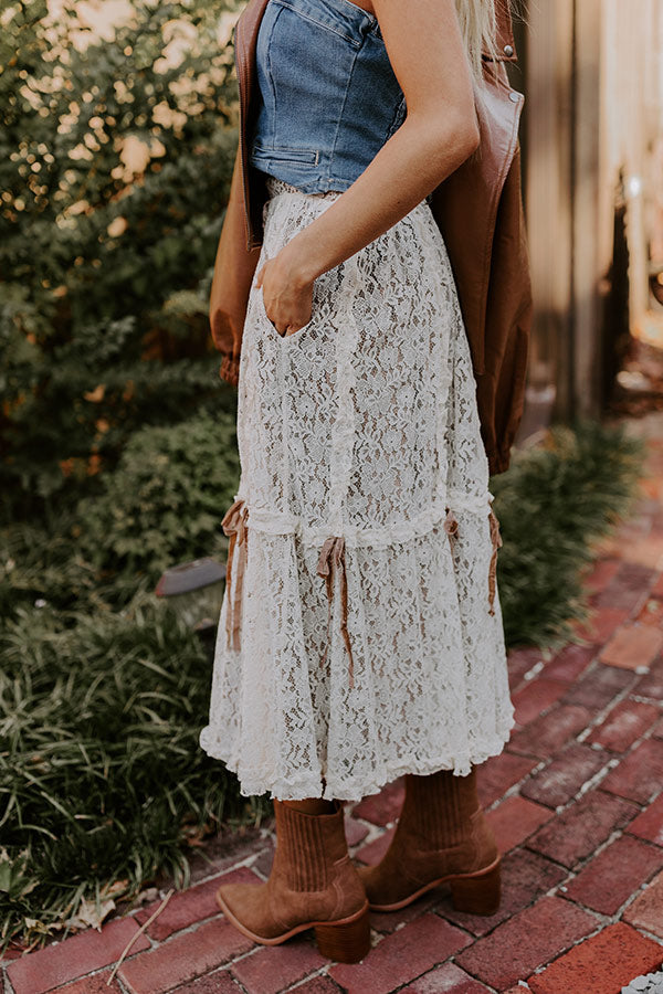 Ultimate Boho-Chic High Waist Lace Skirt in Mocha