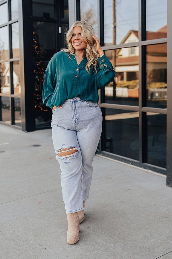 Premium Balcony Nights Shift Top - Hunter Green Curves for Ultimate Comfort