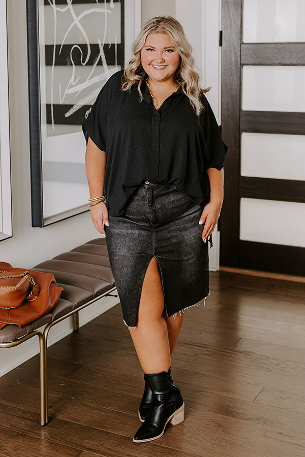 Premium Black Curves Button-Up: Ultimate Style Upgrade
