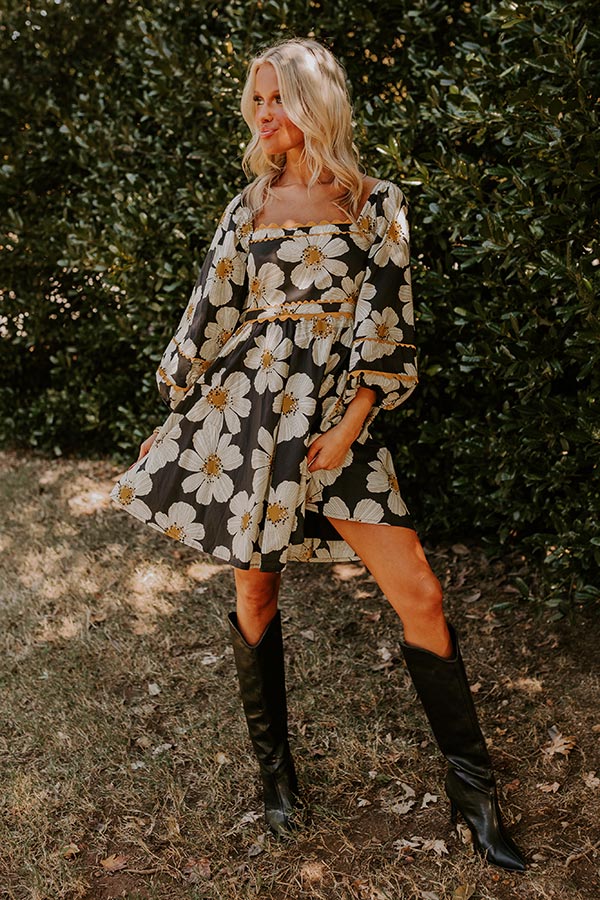 Ultimate Flirty Smile Floral Mini Dress - Effortless Style & Fresh Energy