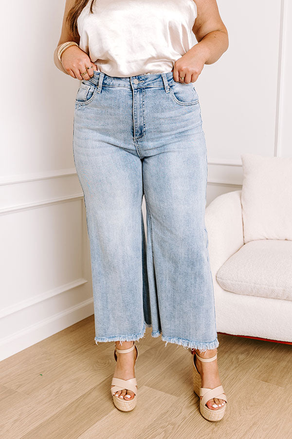 Premium High Waist Wide Leg Jeans - Light Wash Curves | Ultimate Style Upgrade