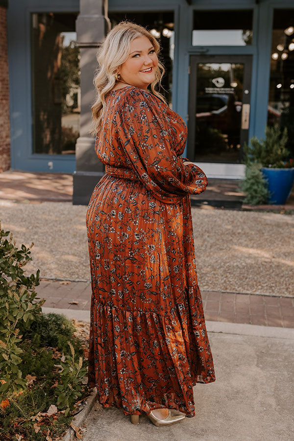 Ultimate Floral Maxi Dress - Curve-Enhancing Elegance