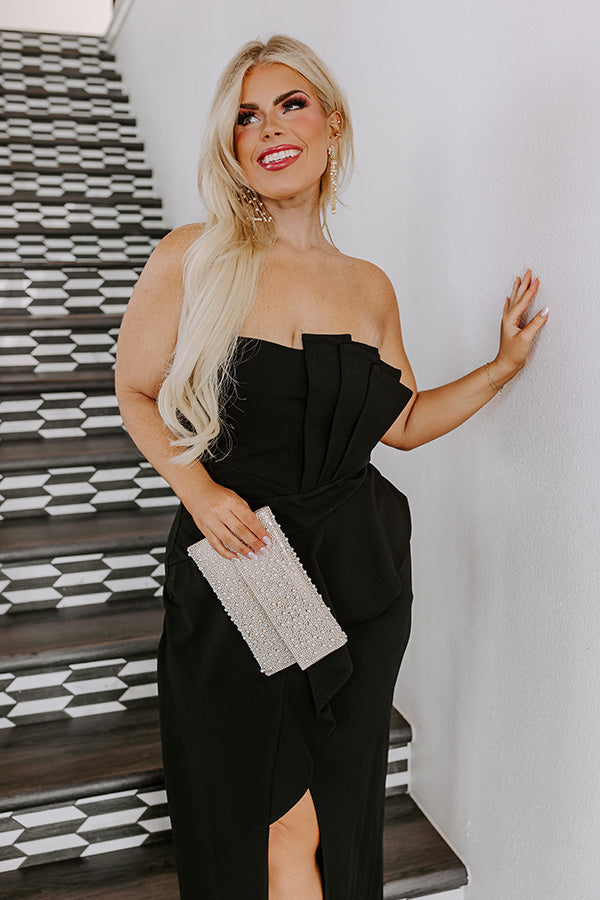 Premium Elegance Maxi Dress - Black Curves Edition