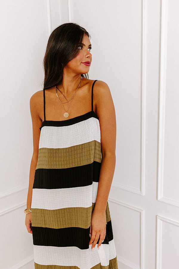 Ultimate Soho Stripe Midi Dress - Premium Flowy Style