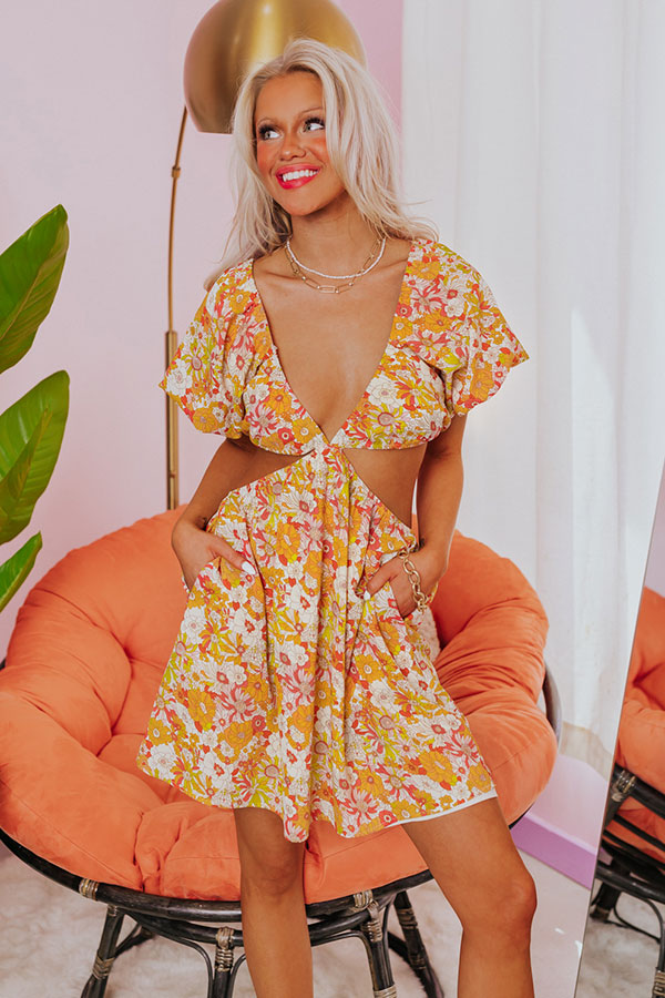 Premium Acapulco Sunshine Cut-Out Dress - Ultimate Summer Style