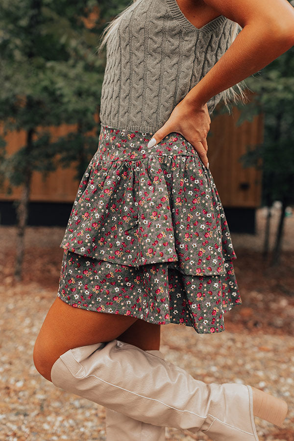 Premium Evelyn High Waist Floral Skirt - Ultimate Fall Fashion