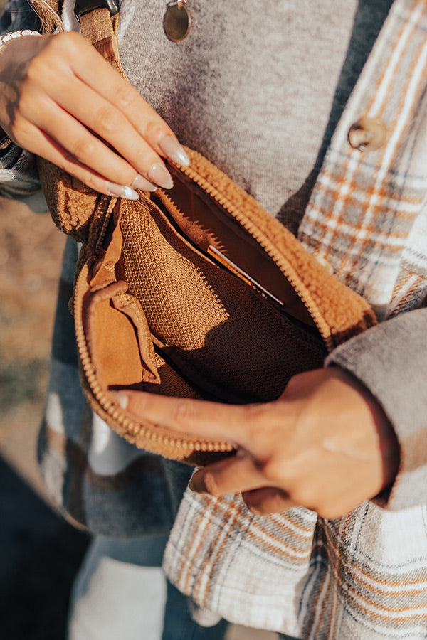 Premium Sherpa Fanny Pack - Ultimate Style in Brown