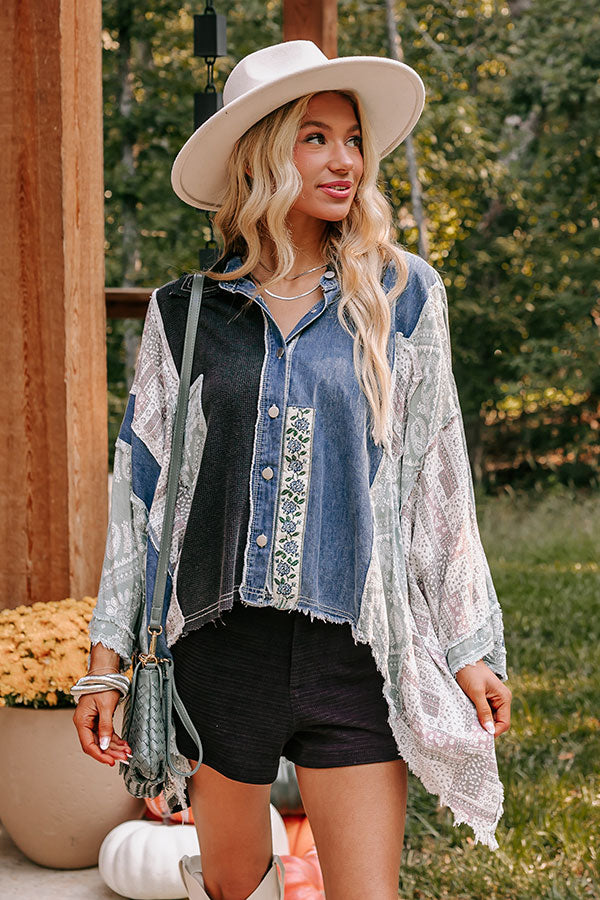 Premium Stellar Style Color Block Top - Trendy Black Design
