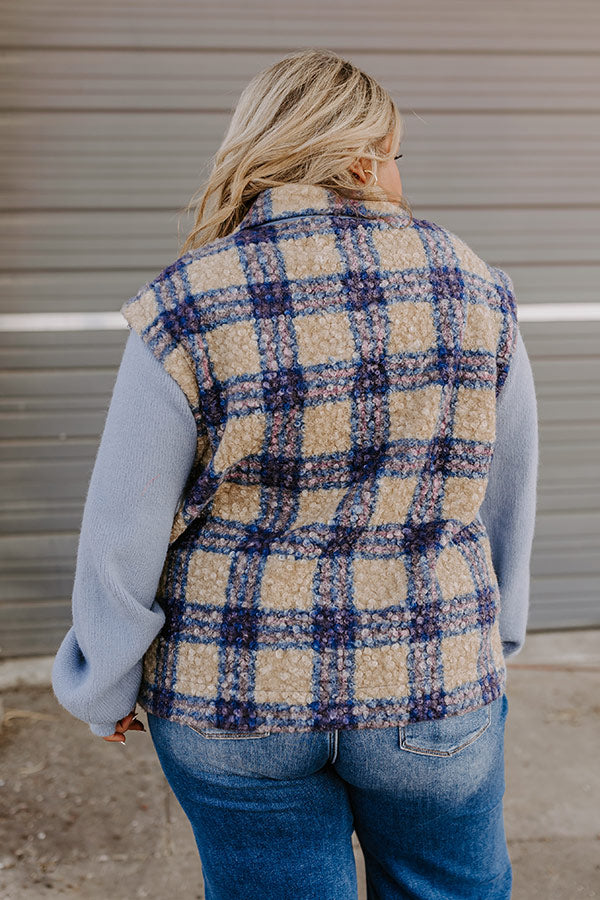 Premium Blue Curves Plaid Jacket – Ultimate Fall Style