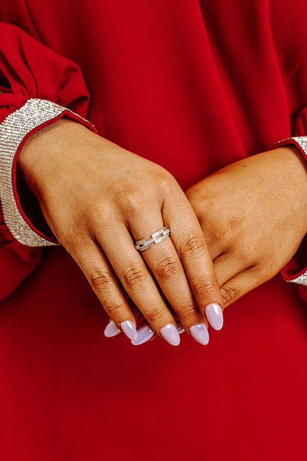 Premium Silver Love Link Ring - Ultimate Style Statement