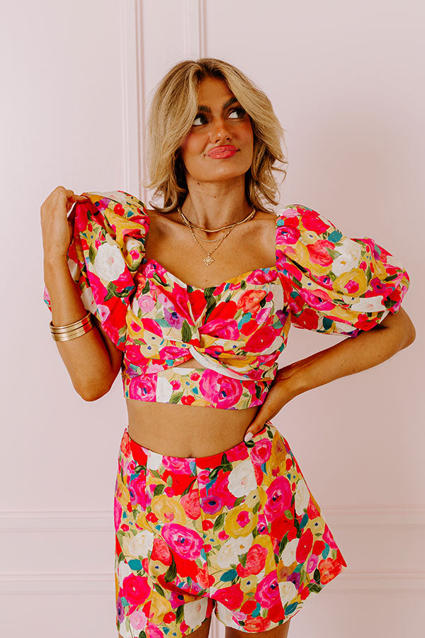 Ultimate Floral Elegance Crop Top