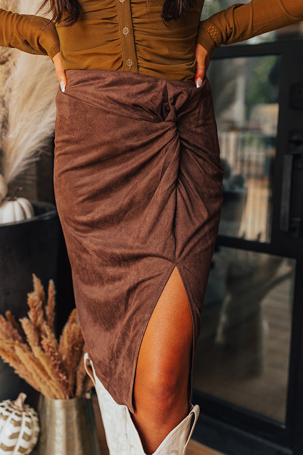 Premium Autumn Harmony Faux Suede Skirt in Chestnut - Ultimate Fall Wardrobe Essential