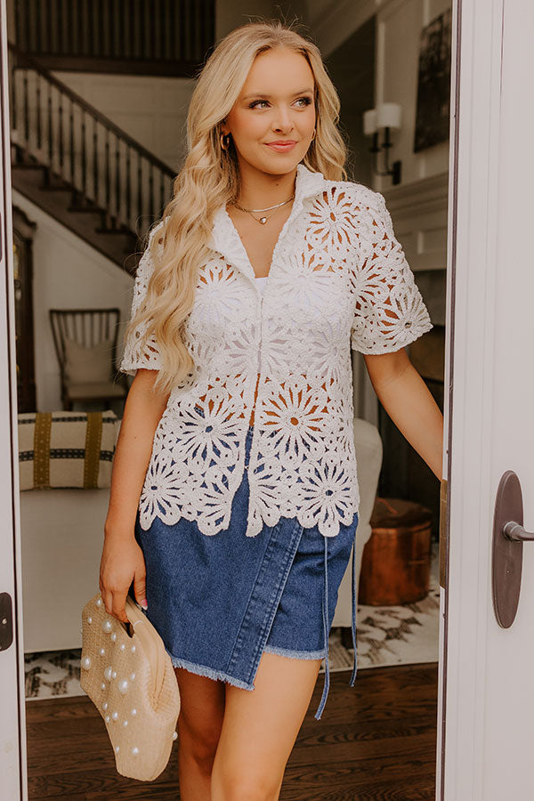 Premium Sunny Days Crochet Top - Floral Elegance