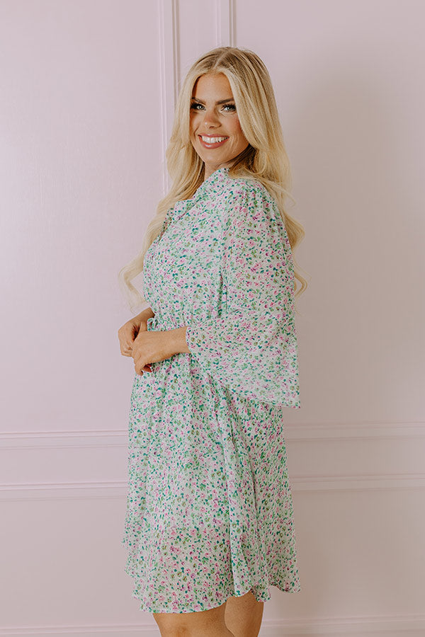 Premium Mint Curves Floral Dress – Ultimate Style & Comfort