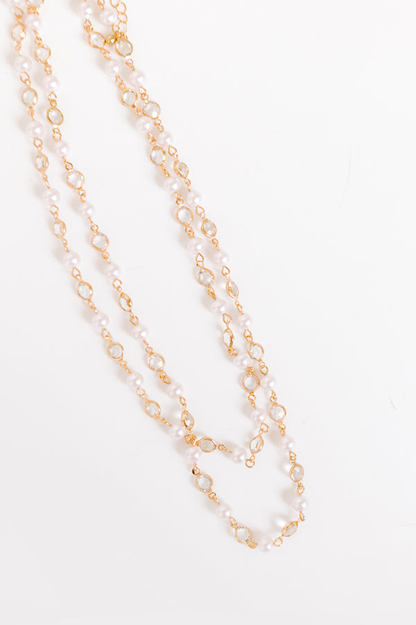 Ultimate Poised Romance Necklace - Elegant Gold & Pearl Design