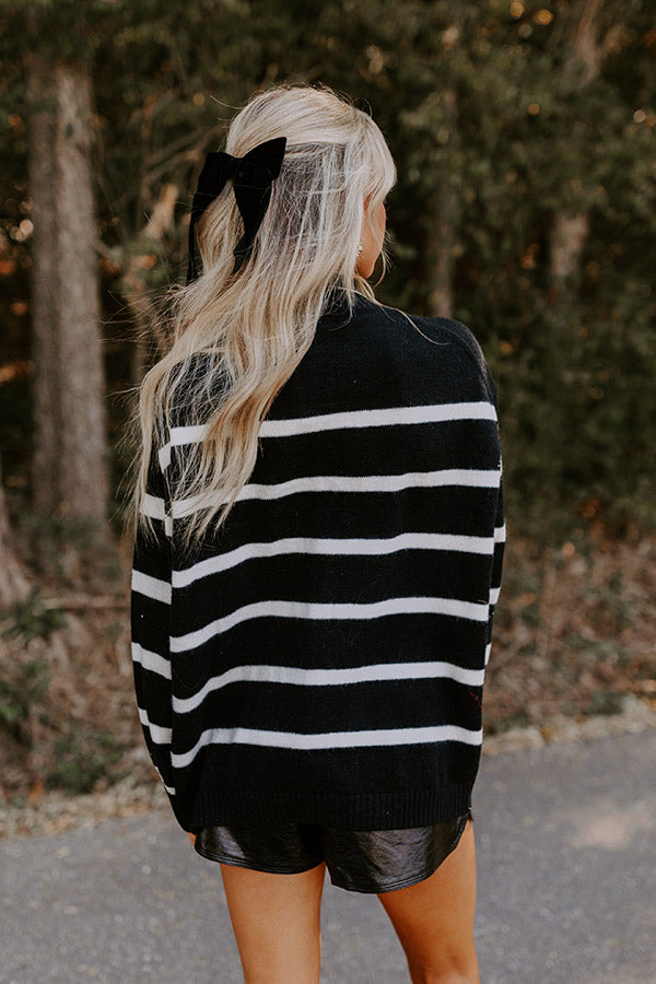 Premium Chic Stripe Sweater - Ultimate Black & White Style