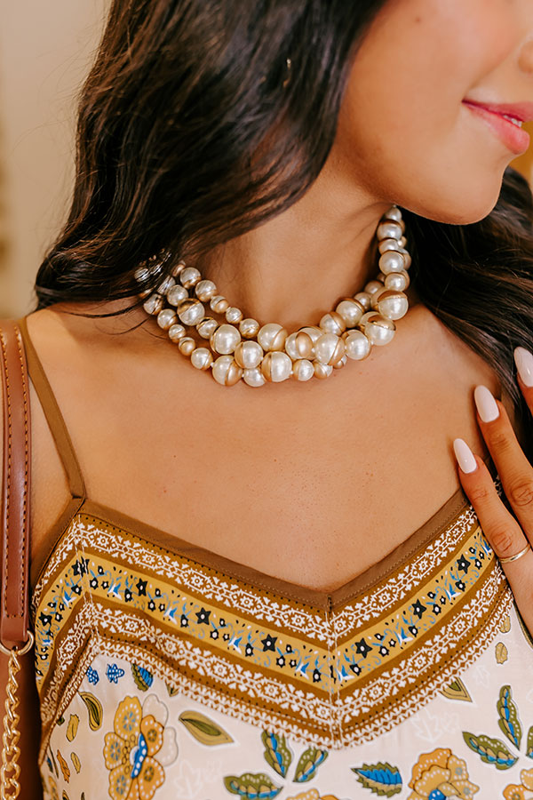 Premium Pearl Cluster Necklace - Elegant & Timeless