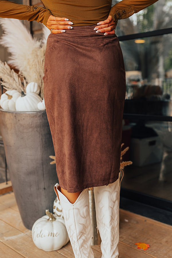 Premium Autumn Harmony Faux Suede Skirt in Chestnut - Ultimate Fall Wardrobe Essential