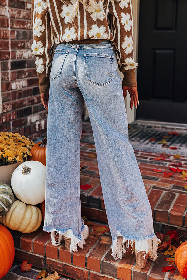 Ultimate Alice High Waist Straight Leg Jean - Distressed Denim