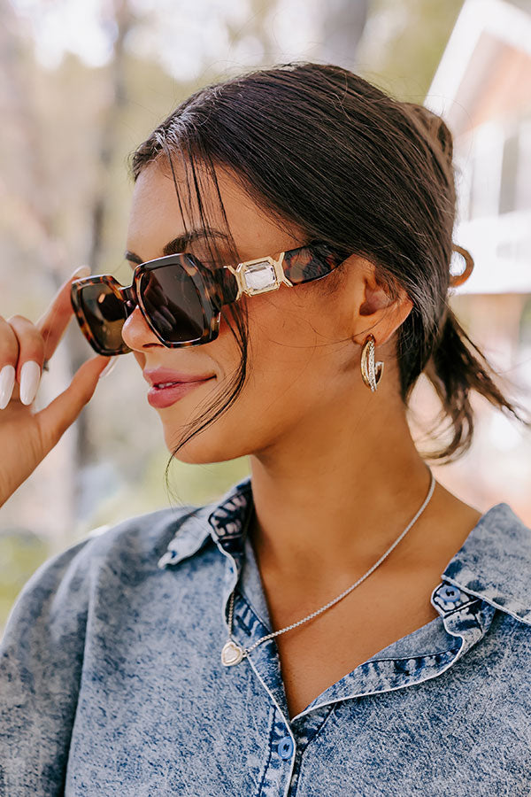 Ultimate Sunny Days Tortoiseshell Sunnies – Premium Style