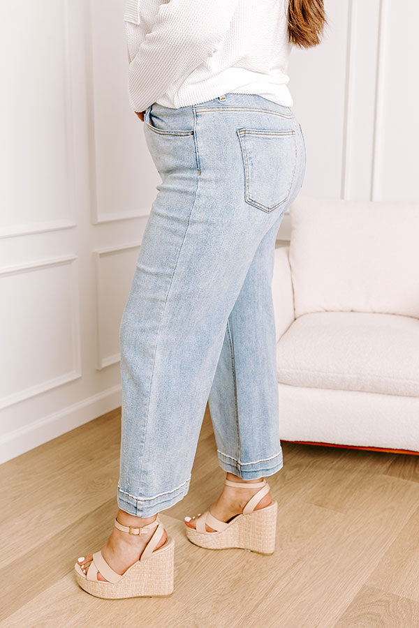 Premium Raelynn High Waist Wide Leg Jeans - Light Wash Curves