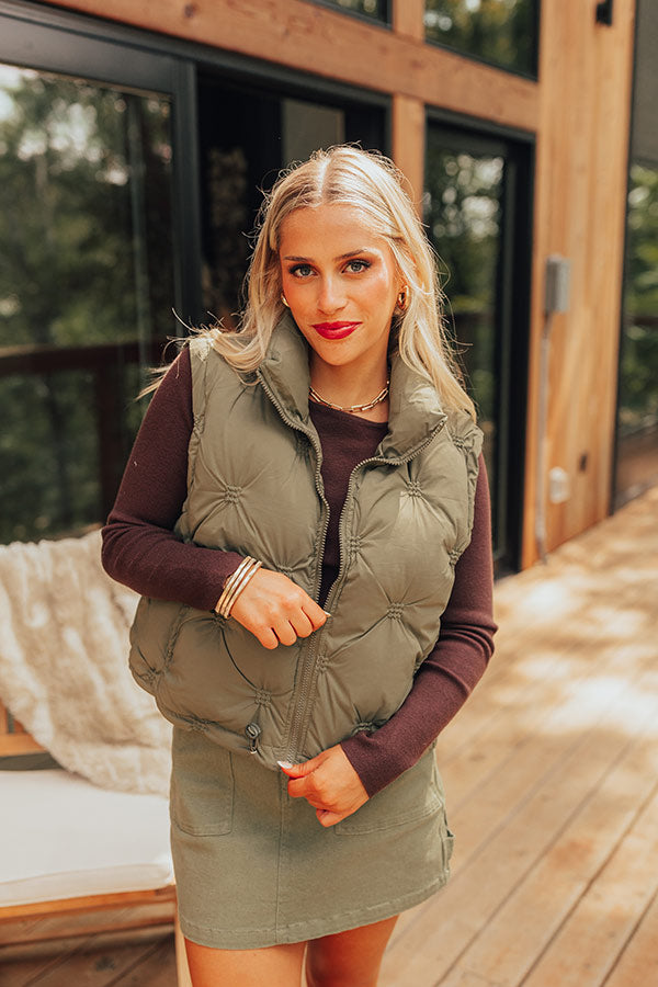 Premium Mountain Top Morning Puffer Vest - Olive