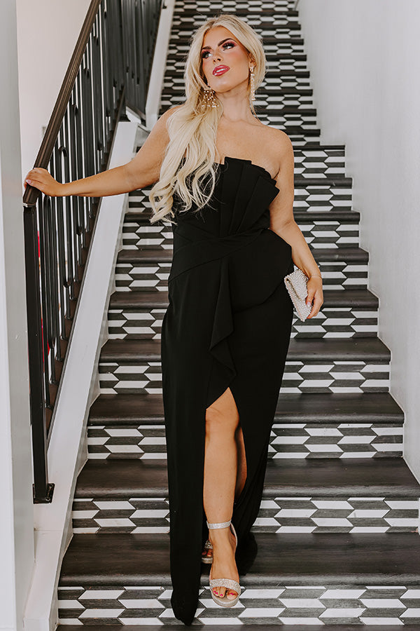 Premium Elegance Maxi Dress - Black Curves Edition