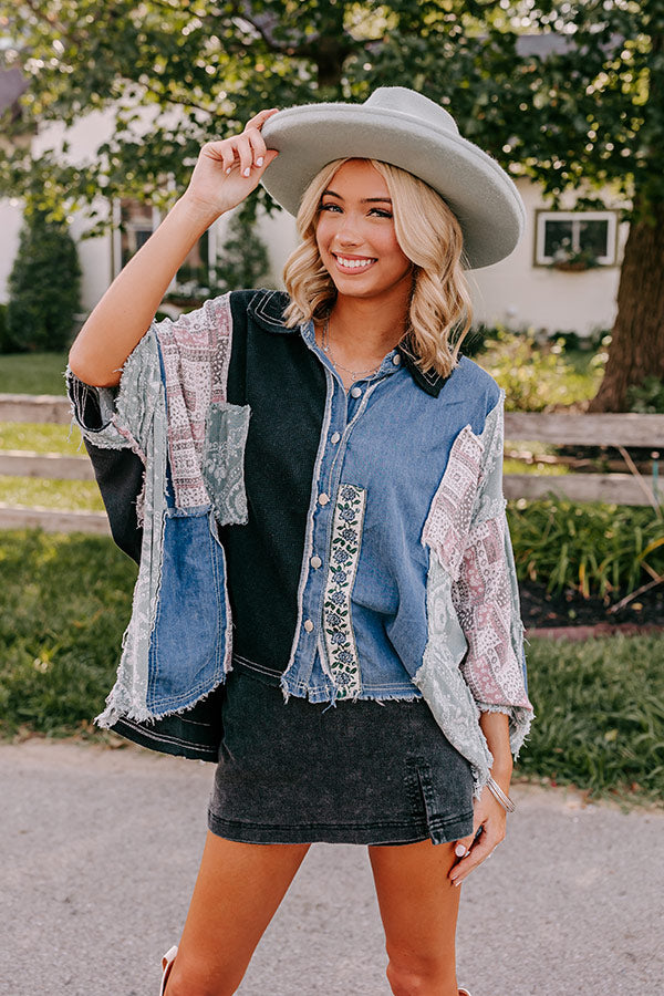 Premium Stellar Style Color Block Top - Trendy Black Design