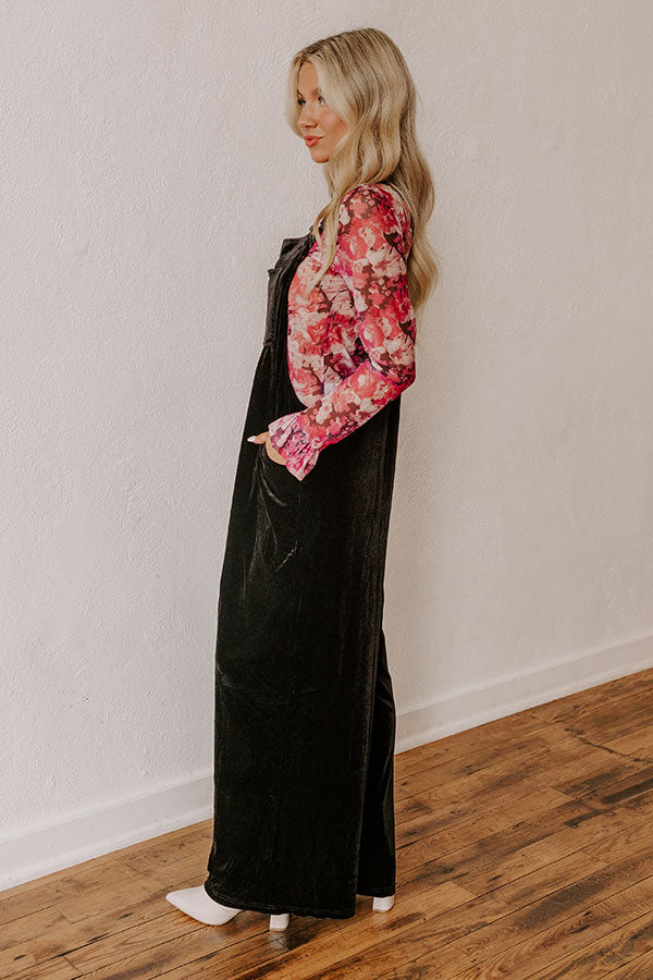 Premium Velvet Wide-Leg Jumpsuit - Ultimate Holiday Wardrobe Essential