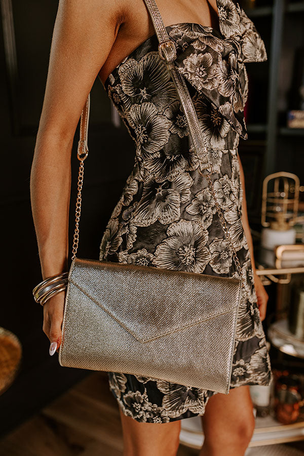 Ultimate Metallic Crossbody Bag - Effortless Elegance