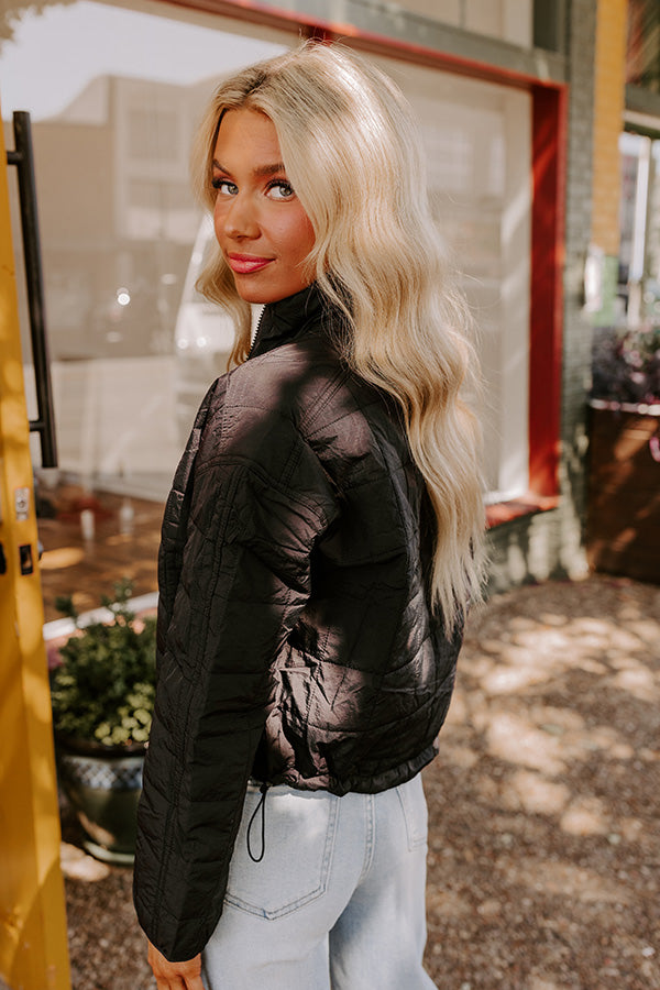 Ultimate Crisp Leaves Puffer Jacket - Black Edition