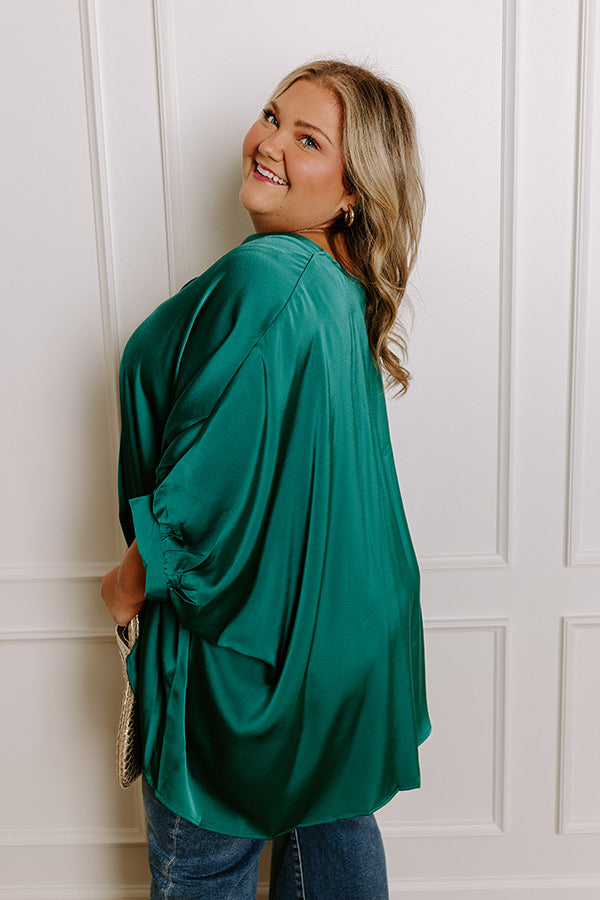 Premium Satin Shift Top: Ultimate Comfort in Hunter Green