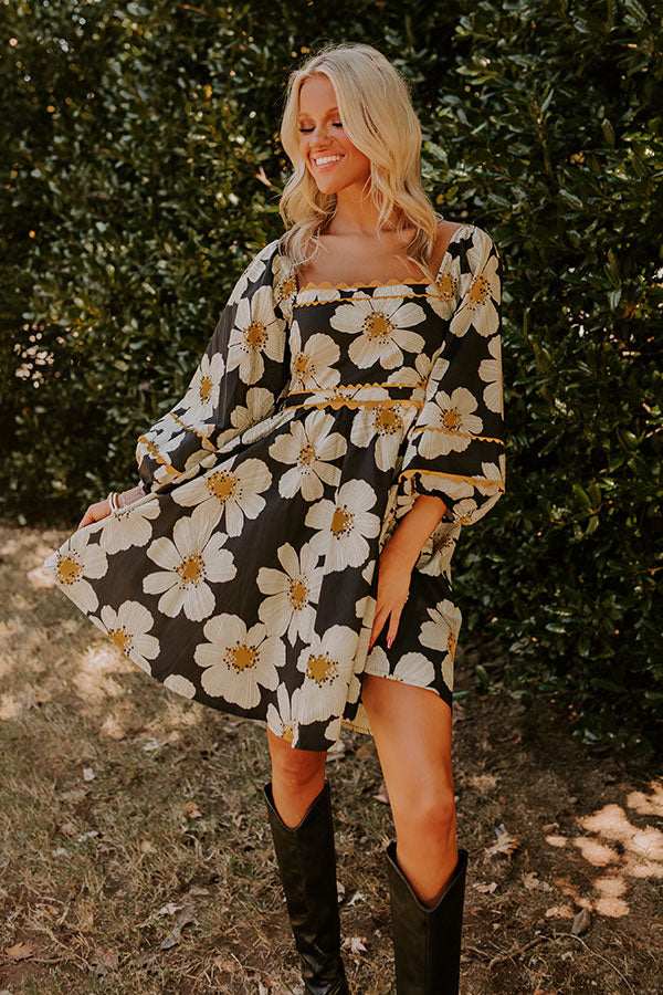 Ultimate Flirty Smile Floral Mini Dress - Effortless Style & Fresh Energy