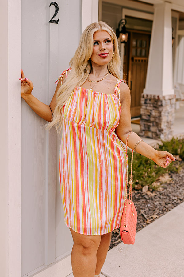 Premium Hawaiian Brunch Dress for Curves | Ultimate Summer Style