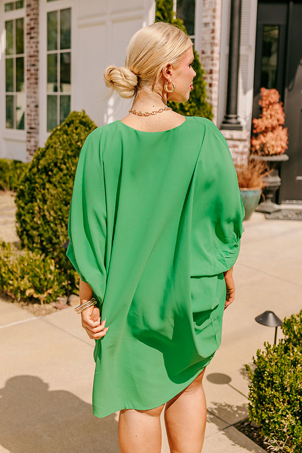 Ultimate Kelly Green Curve-Hugging Shift Dress