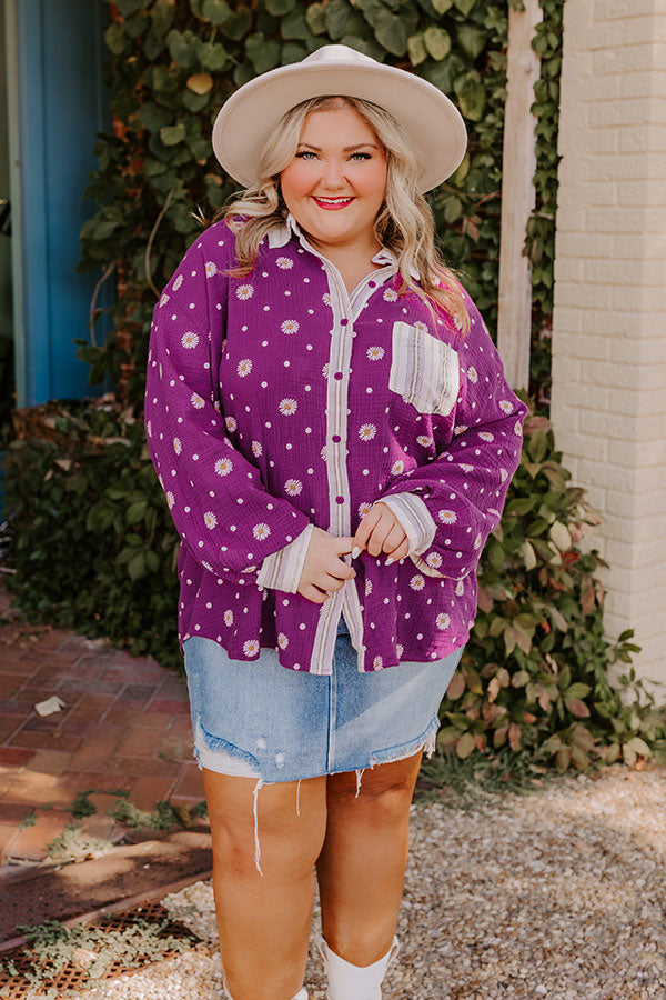 Ultimate Daisy Button-Up Top for Curves